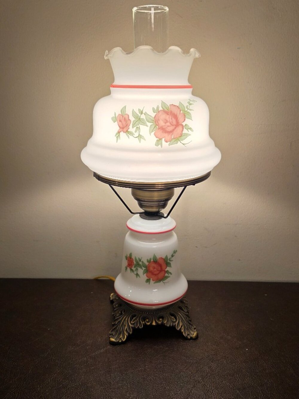 Vintage Hurricane Lamp with Pink Roses (1960's)